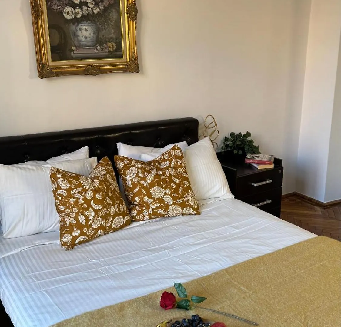 Cozy Getaway Cismigiu 3 Room Apartment Bucharest 0*,
