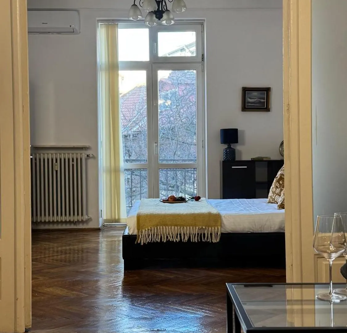 Cozy Getaway Cismigiu 3 Room Apartment Bucharest Romania